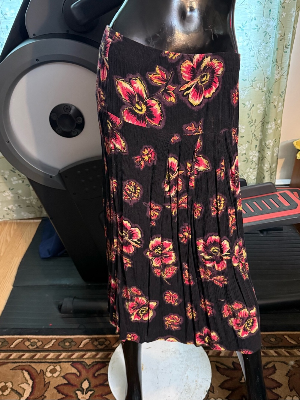 Black Floral Pleated Midi Skirt with Pink Accents